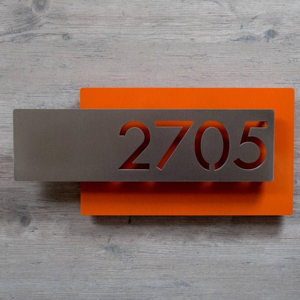 Number - Horizontal Name Plate