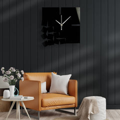 Broken - Wall Clock