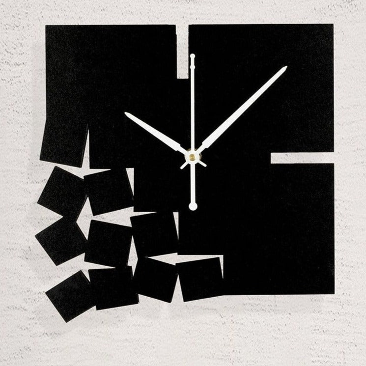 Broken - Wall Clock