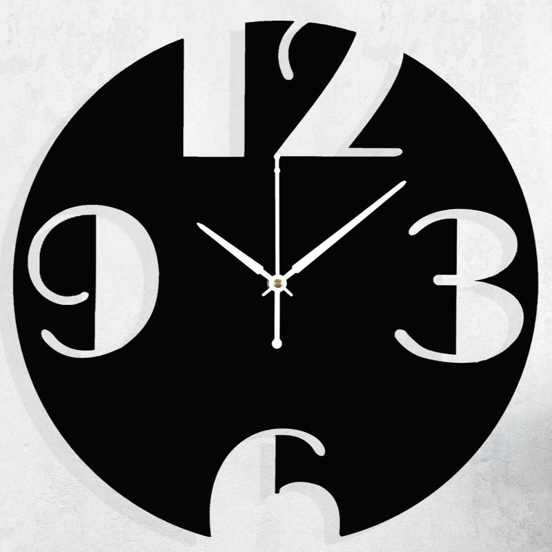 Arlo - Wall Clock
