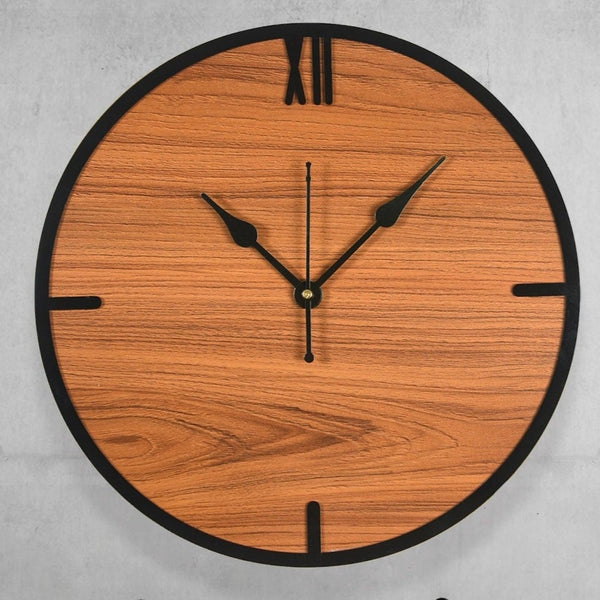 Saros - Wall Clock