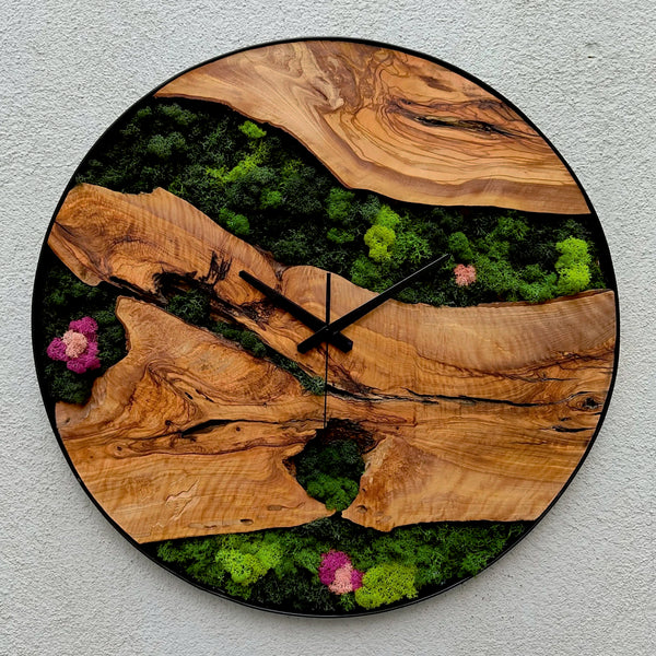 Moss Bark Wood - Wall Clock